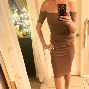 Monrow size small pink/brown midi dress ruched